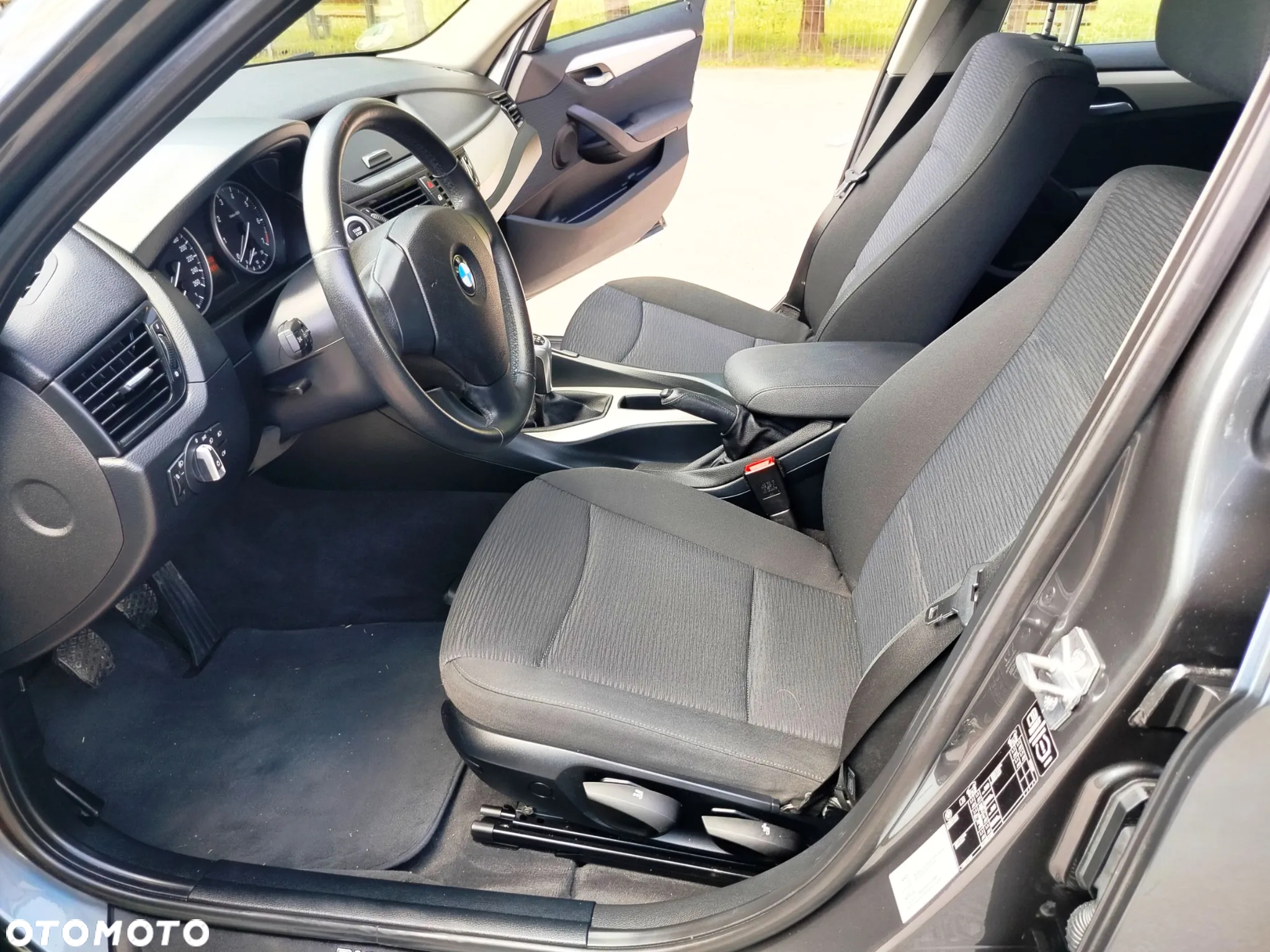 BMW X1 - 29