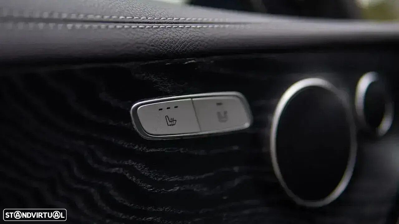 Mercedes-Benz E 220 - 30