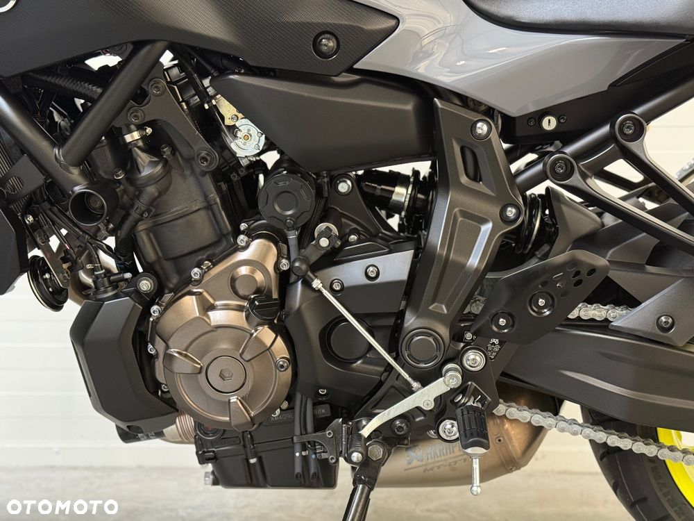 Yamaha MT - 30