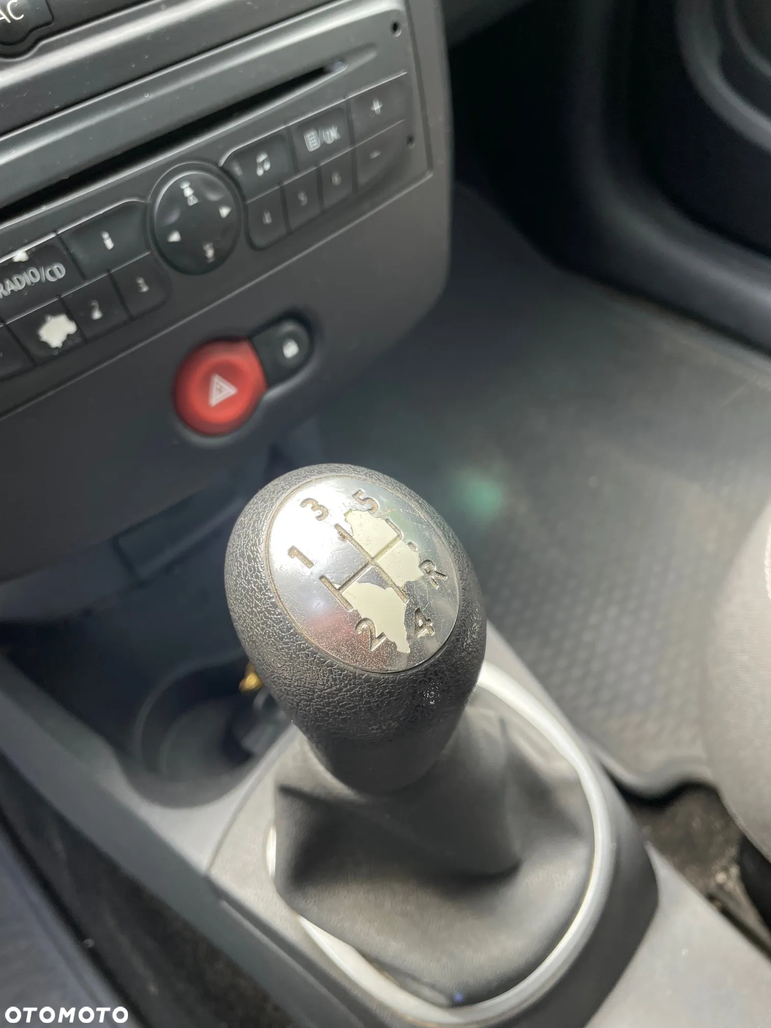 Renault Clio - 13