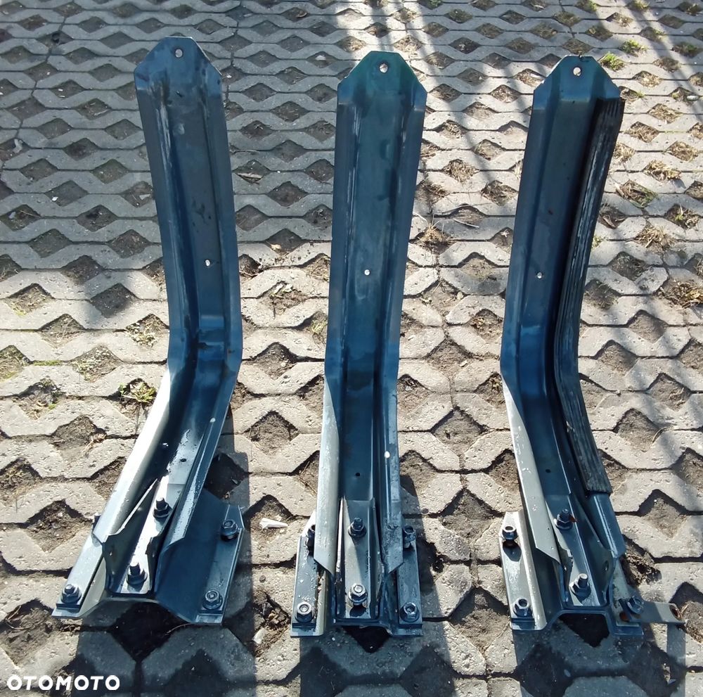 Łapy zbiornik podpory DAF XF lift 2021r - 1