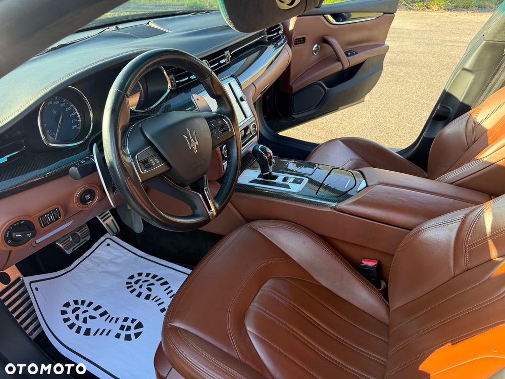 Maserati Quattroporte Q4 GranSport S - 22