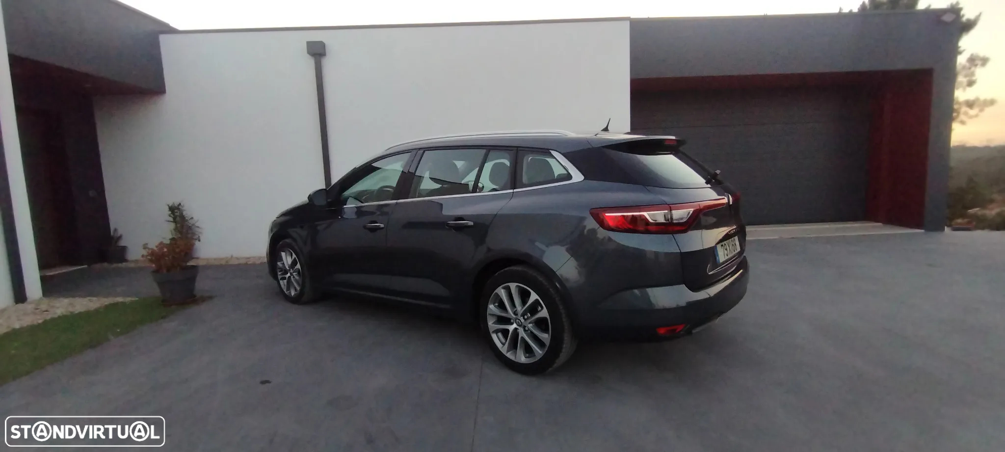 Renault Mégane Sport Tourer dCi 110 FAP EDC Dynamique - 5