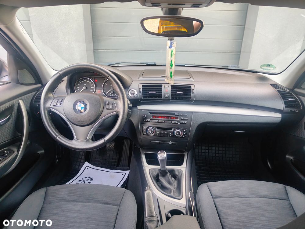 BMW Seria 1 - 9