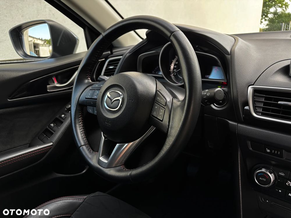 Mazda 3 SKYACTIV-G 120 NAKAMA - 33