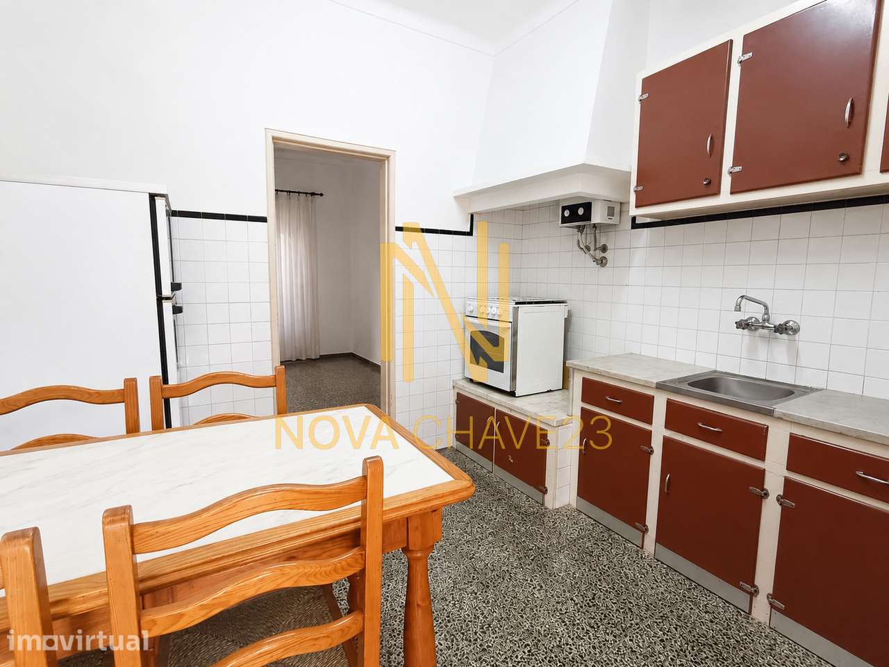 Moradia T2 em Benavente – 169m² de Terreno | Garagem - Grande imagem: 3/31