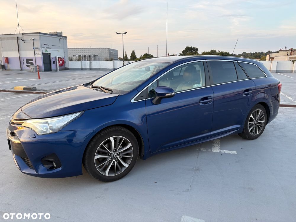 Toyota Avensis 2.0 Prestige MS - 33