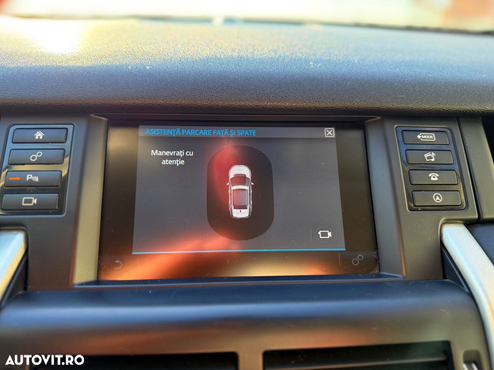 Land Rover Discovery Sport 2.2 l TD SE - 25