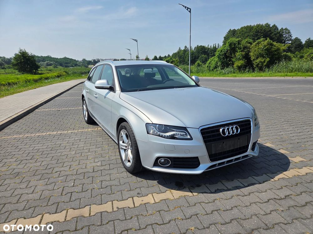 Audi A4 Avant - 5