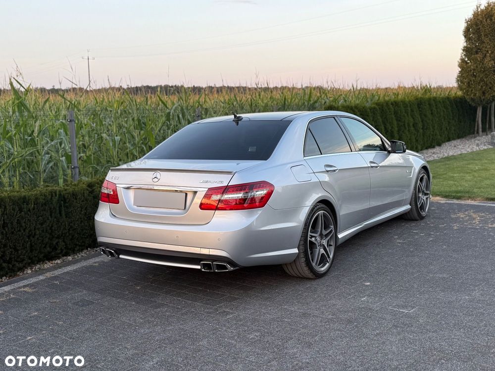 Mercedes-Benz Klasa E - 20