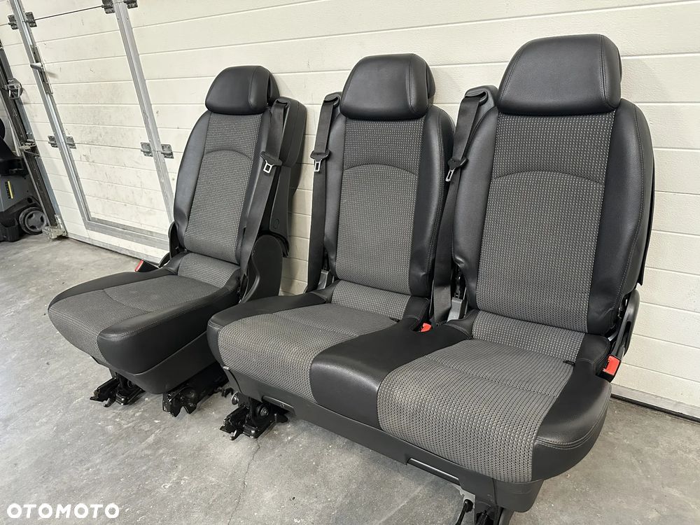 Mercedes-Benz Viano 3.0 CDI Ambiente (d³ugi) - 29
