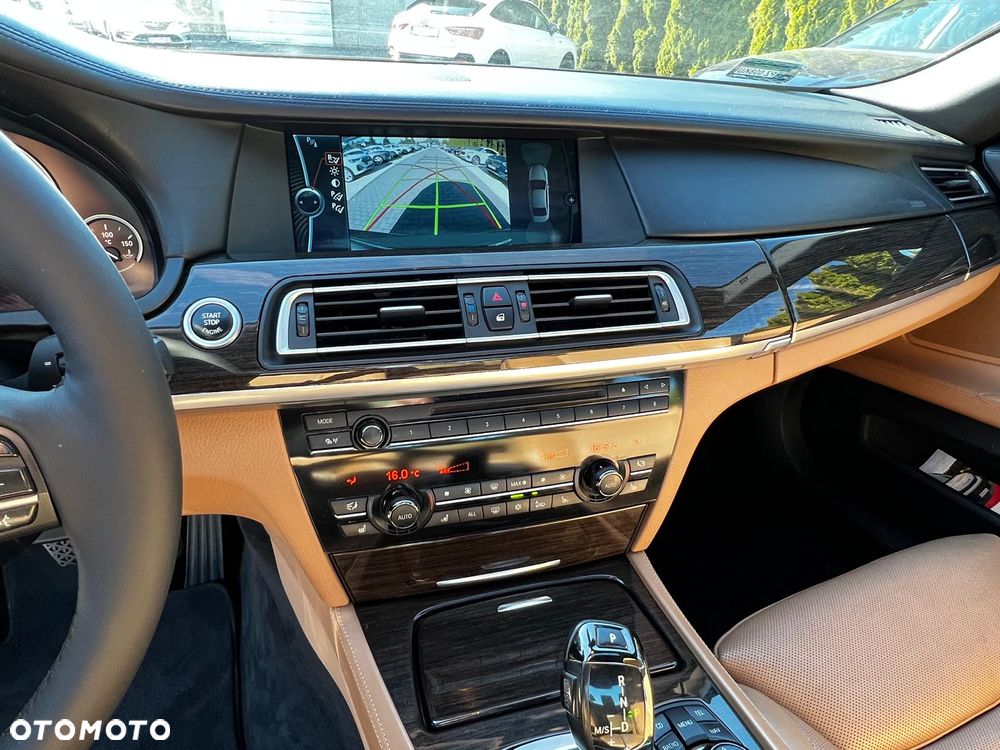 BMW Seria 7 730d - 9