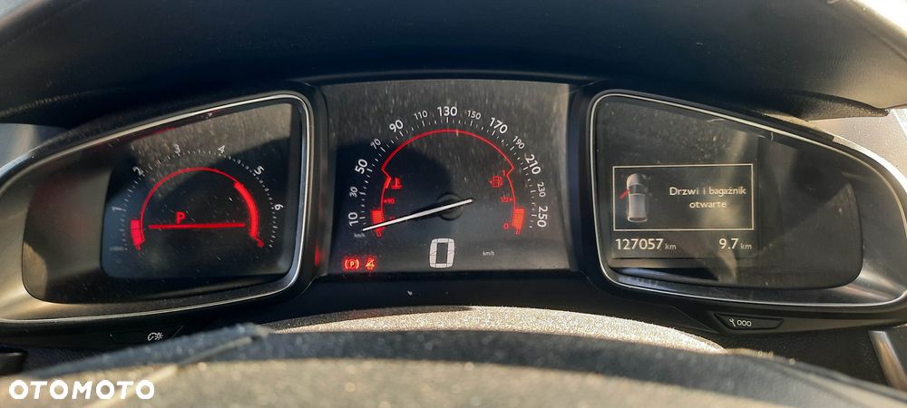 DS Automobiles DS 5 - 8