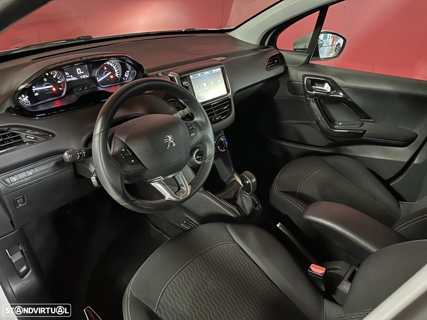 Peugeot 208 1.2 PureTech Access - 5