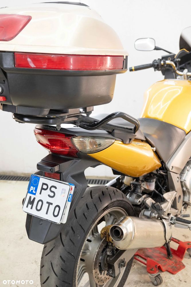 Honda CBF - 16