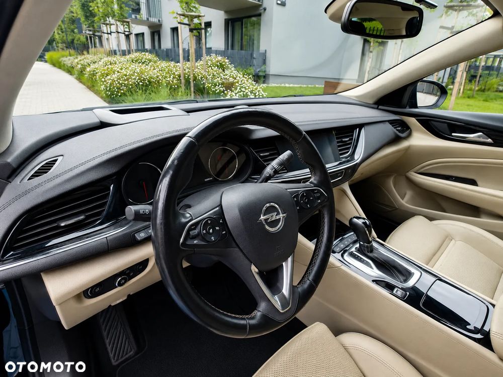 Opel Insignia 2.0 T 4x4 Elite S&S - 27