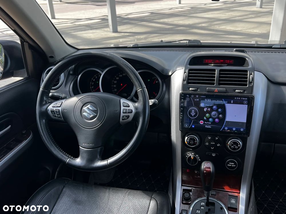Suzuki Grand Vitara 2.0 De Luxe - 16