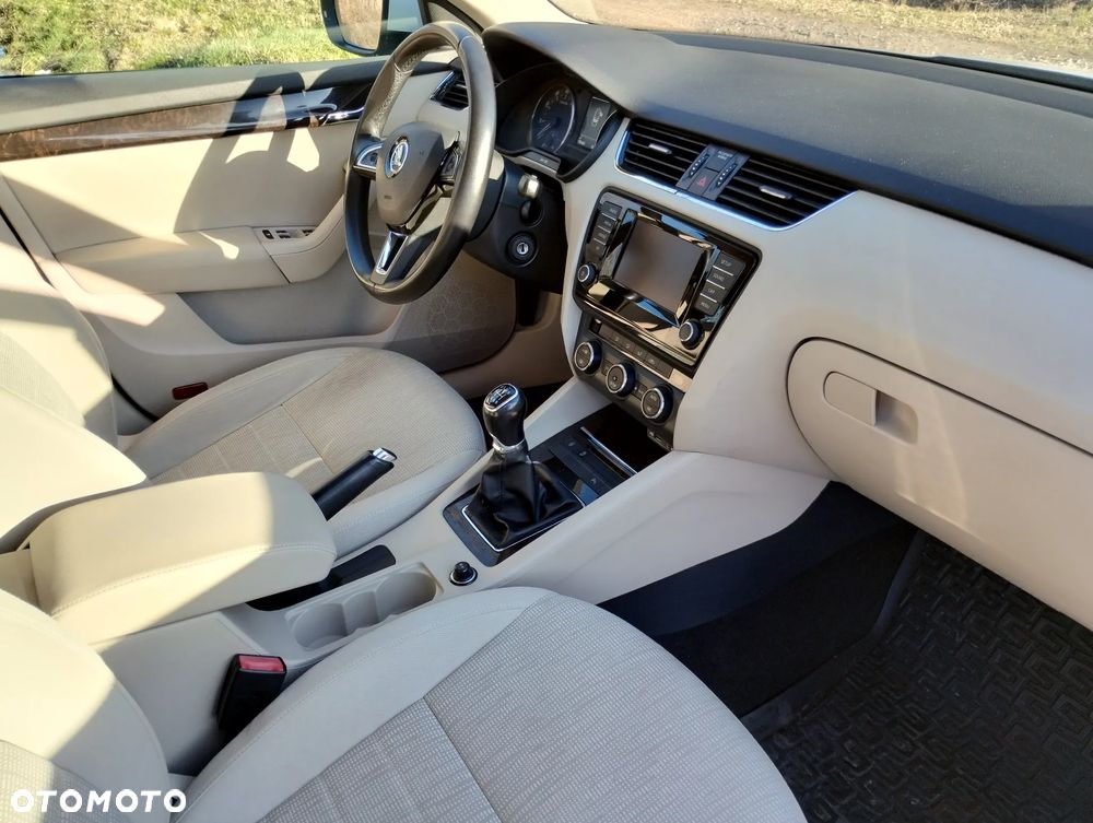 Skoda Octavia 1.2 TSI Ambition - 10