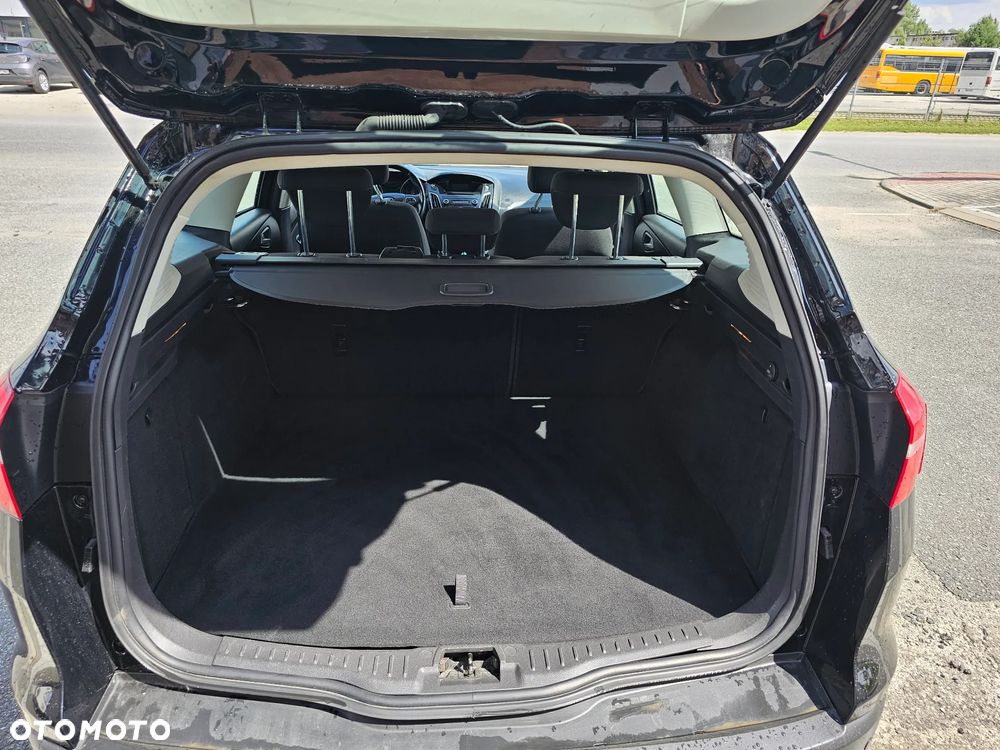 Ford Focus 1.0 EcoBoost Start-Stopp-System TITANIUM STYLE - 16