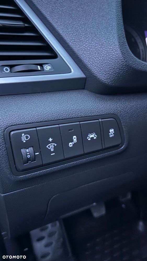 Hyundai Tucson 1.6 Turbo 2WD Navi - 30