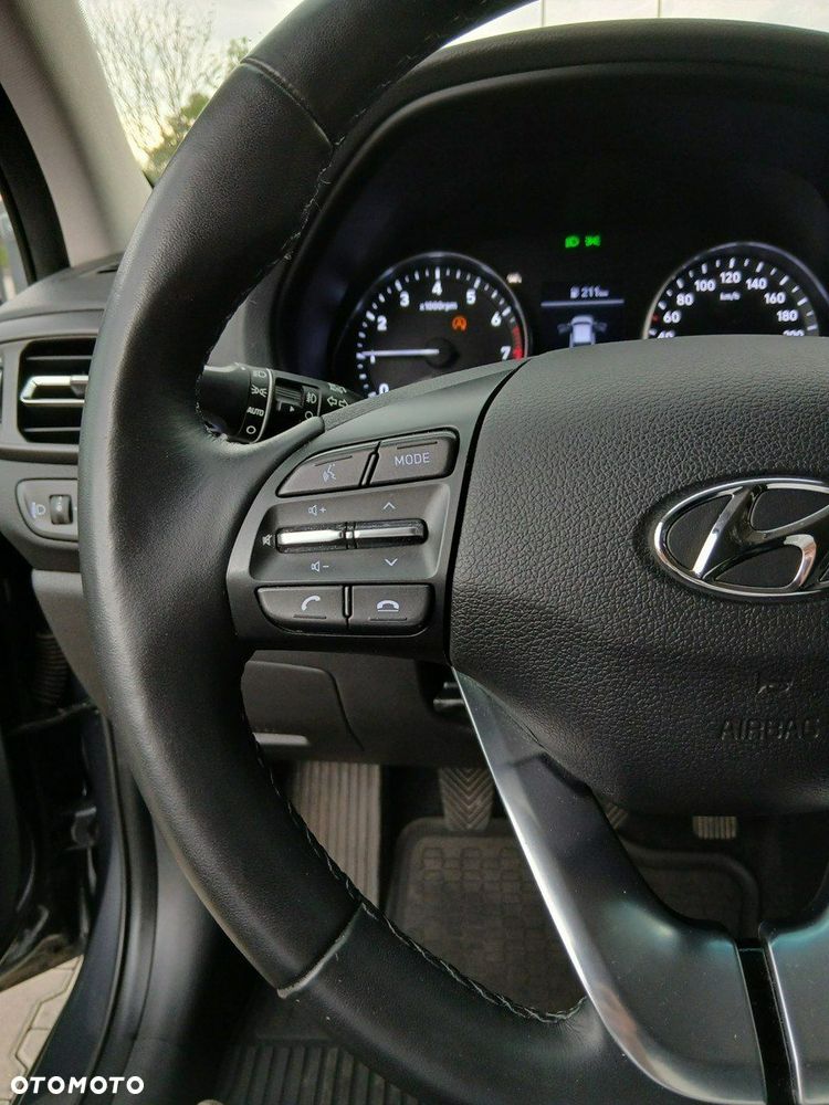 Hyundai i30 1.0 T-GDI Smart - 21