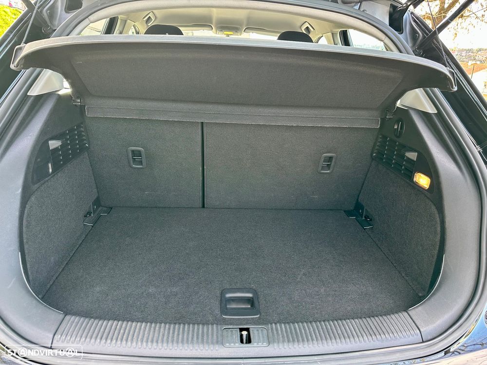 Audi A1 Sportback 1.6 TDI Advance - 23