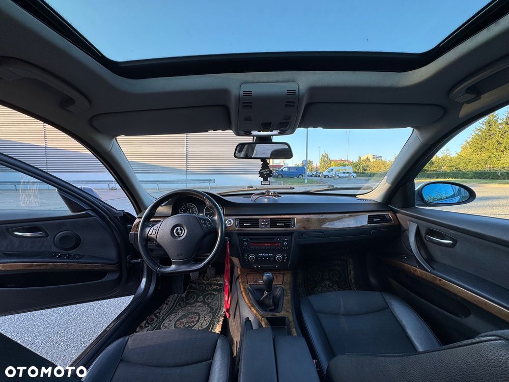 BMW Seria 3 320d - 6