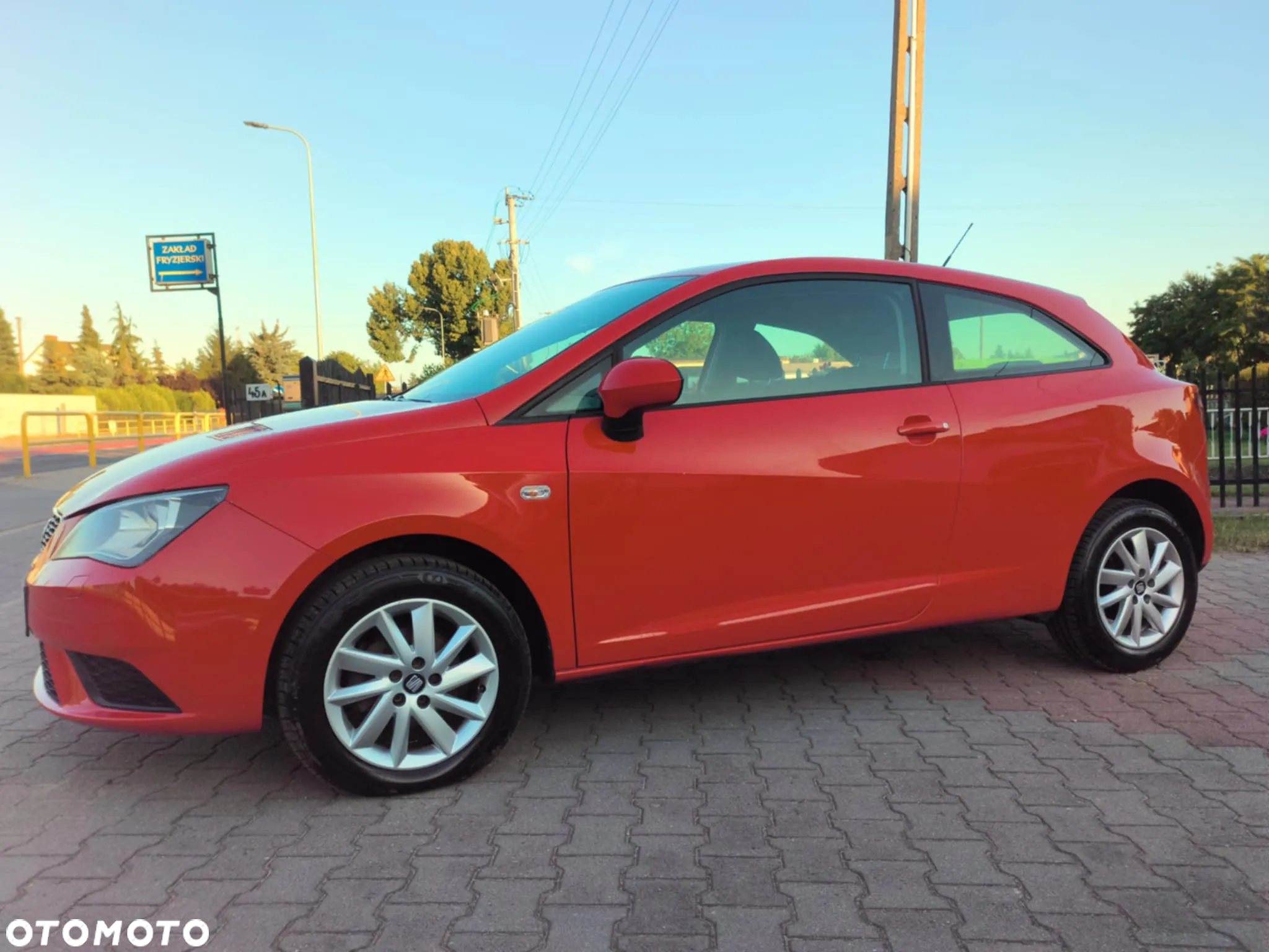 Seat Ibiza SC 1.4 16V Style Salsa - 10