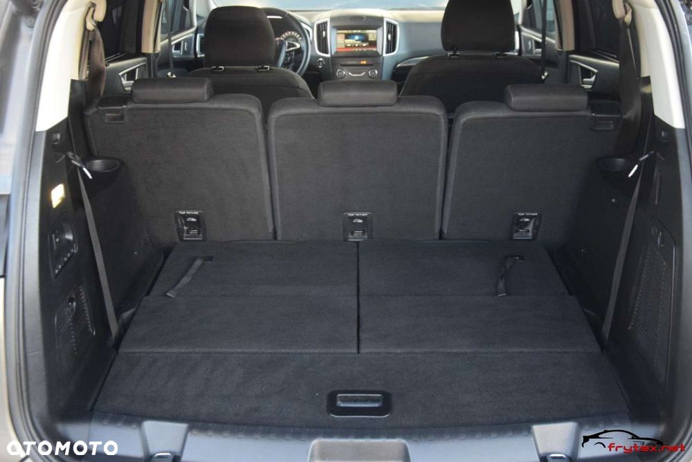 Ford S-Max - 33