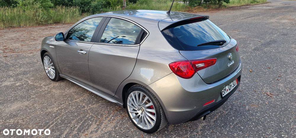 Alfa Romeo Giulietta - 11