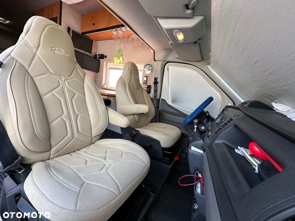 Ford Transit - 13