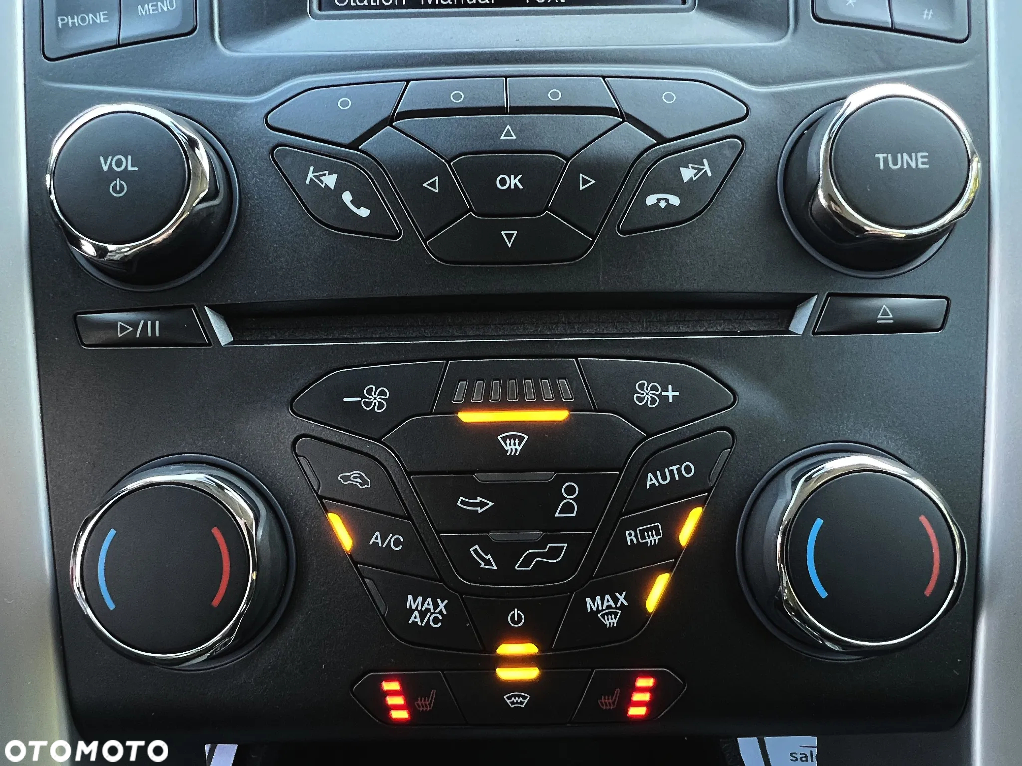Ford Mondeo 2.0 TDCi Trend PowerShift - 34
