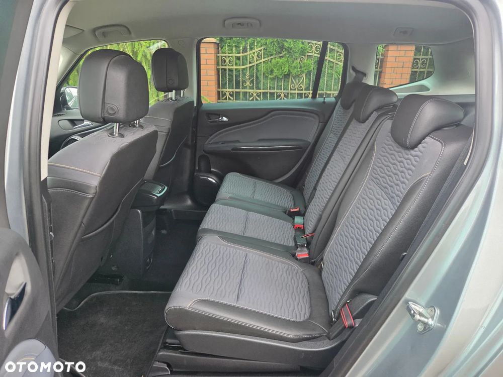 Opel Zafira Tourer 2.0 CDTI Sport - 9