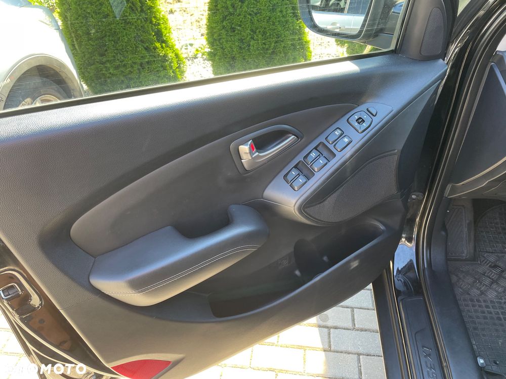 Hyundai ix35 - 14
