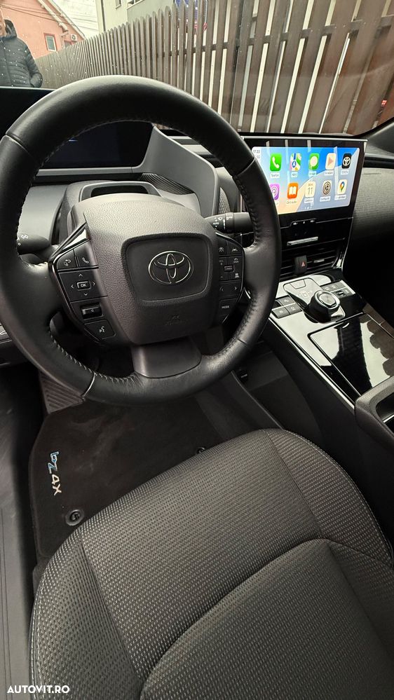 Toyota BZ4X 160 KW AWD (4x4) Dynamic - 13
