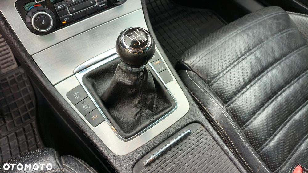 Volkswagen Passat CC 2.0 TDI DPF - 26