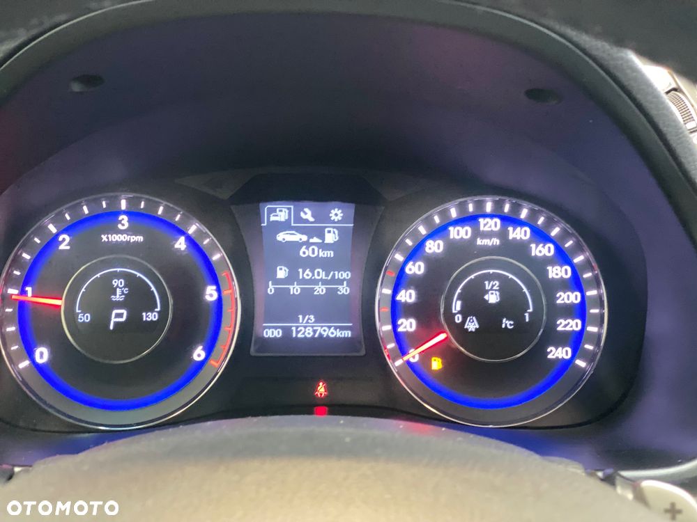 Hyundai i40 1.7 CRDi Premium DCT - 27