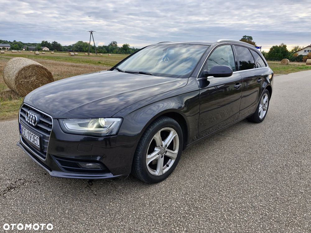 Audi A4 - 1