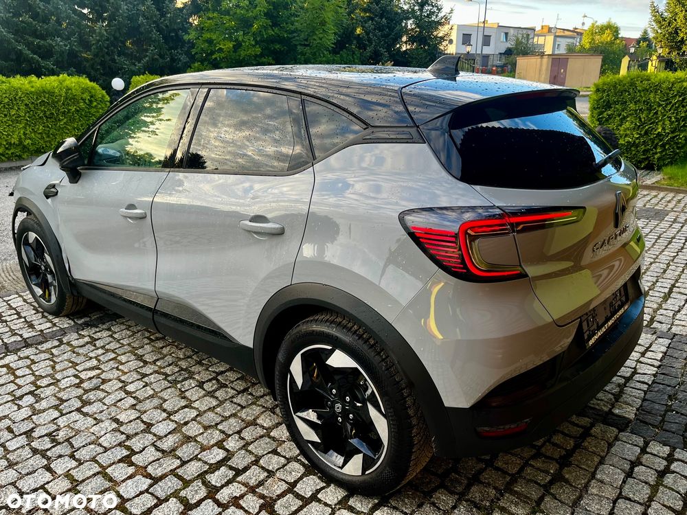 Renault Captur 1.8 E-TECH Full Hybrid 160 Techno - 11