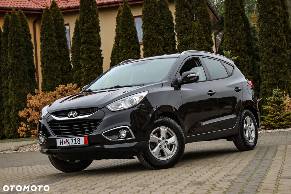 Hyundai ix35 1.7 CRDi 2WD blue Finale Gold - 4