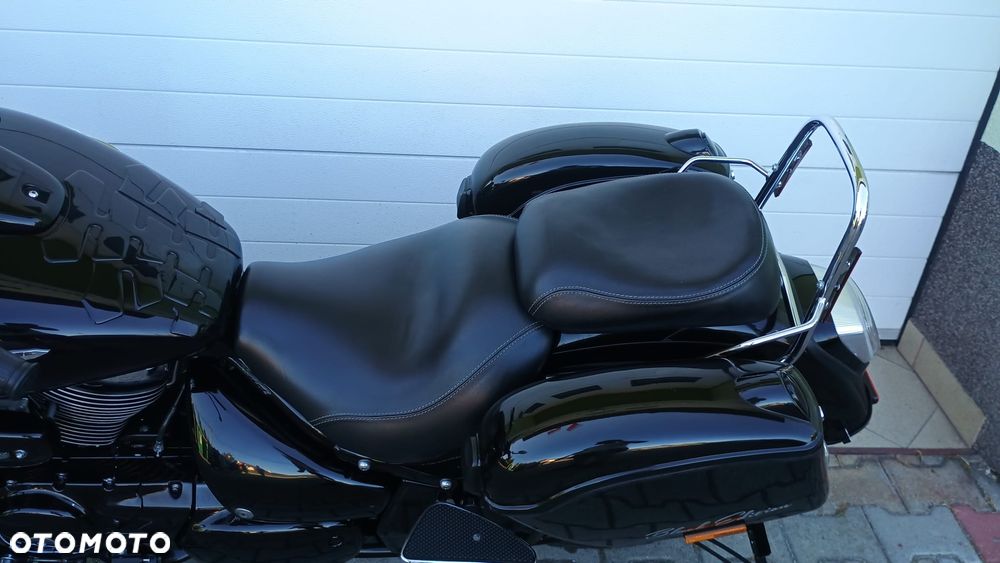 Suzuki Intruder - 20