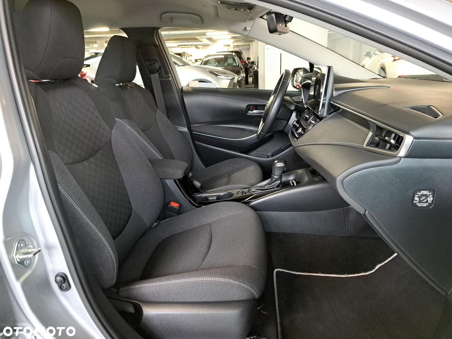 Toyota Corolla 1.8 Hybrid Comfort - 15