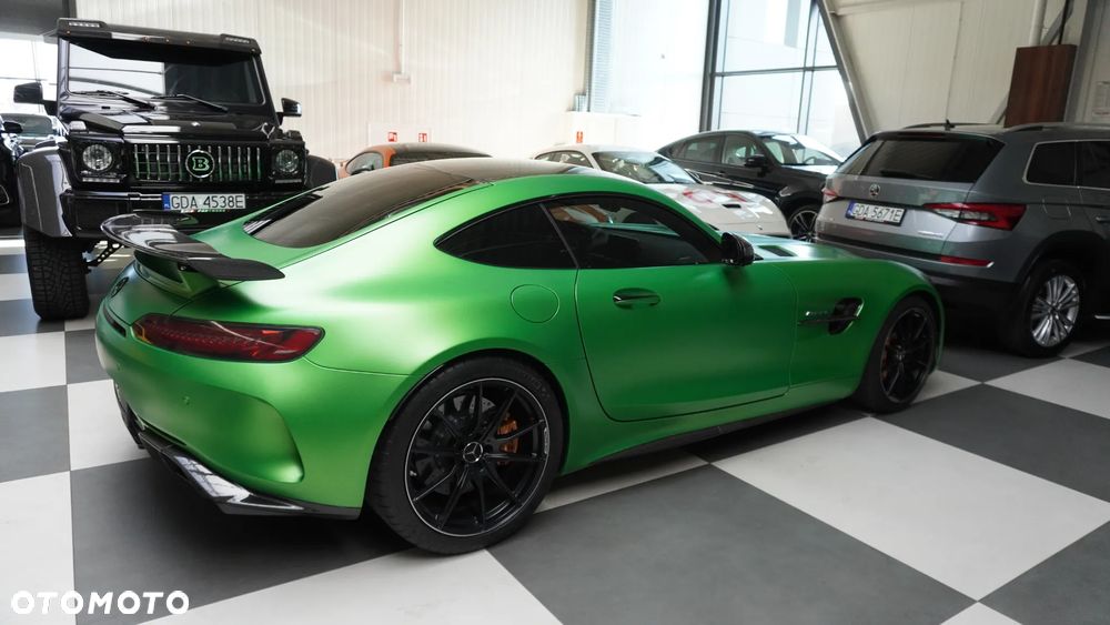 Mercedes-Benz AMG GT - 4