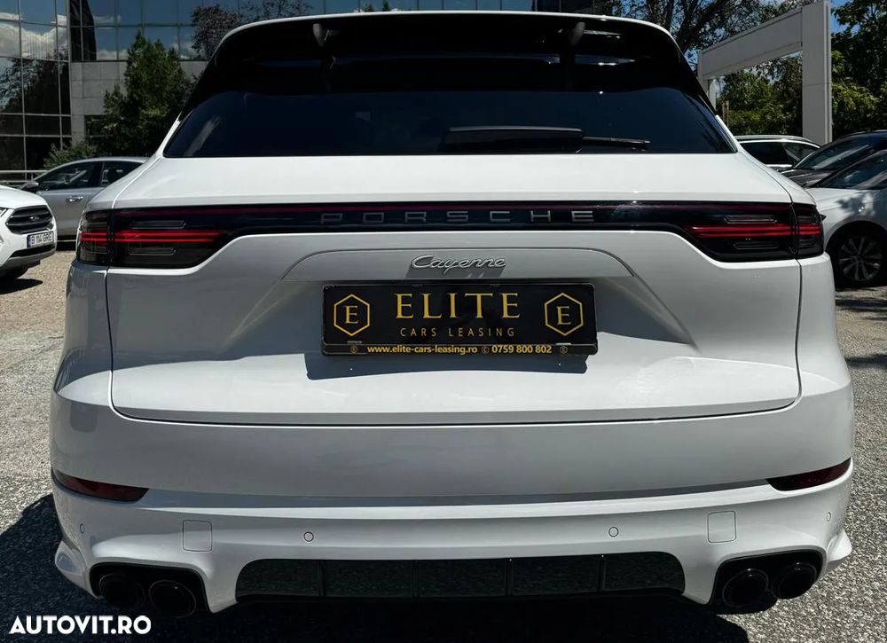 Porsche Cayenne E-Hybrid - 5