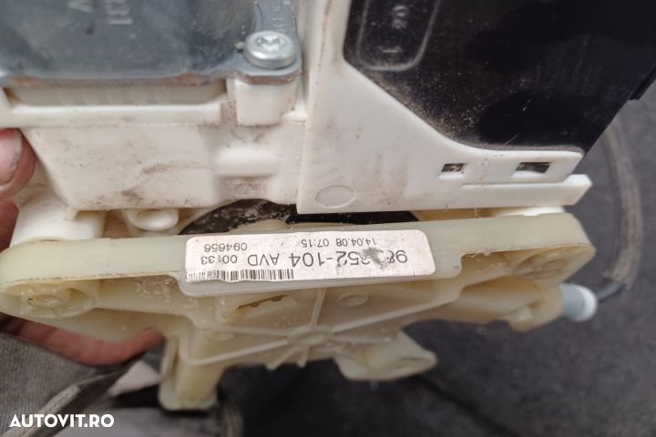 Macara geam fata dreapta electrica 807000002R 974826102 978408100 013 - 6