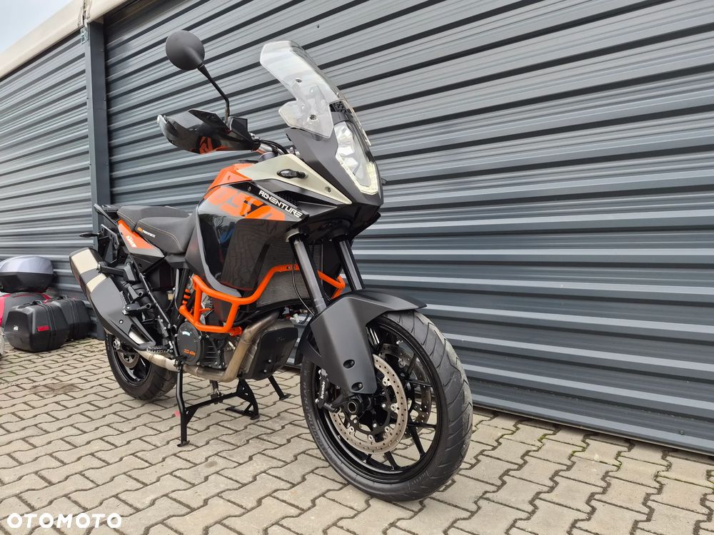 KTM Adventure - 1