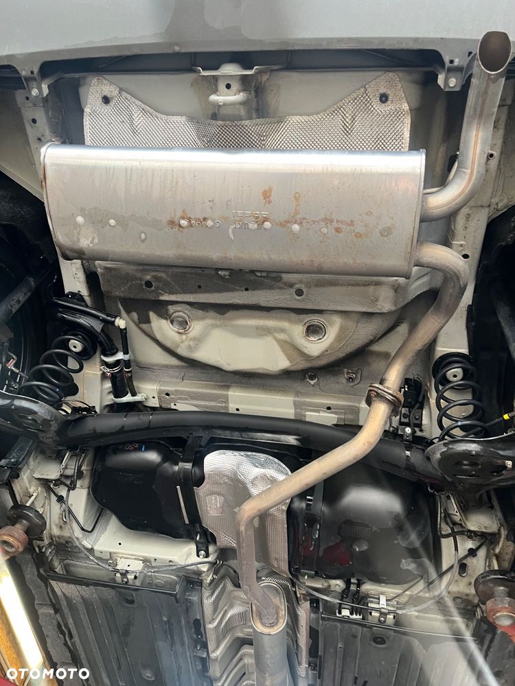Suzuki Vitara 1.6 Premium 2WD - 35