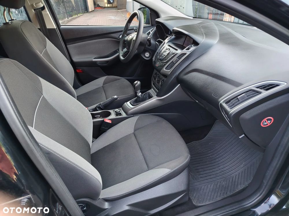 Ford Focus 1.6 TDCi DPF Trend - 10