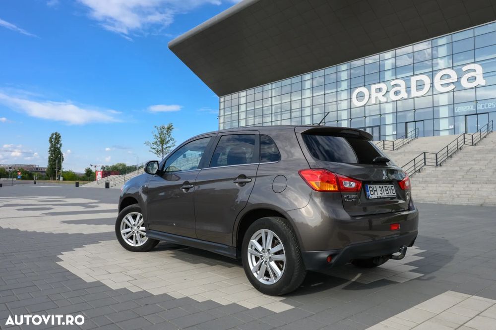 Mitsubishi ASX 1.8 DID 2WD Intense A15 - 5
