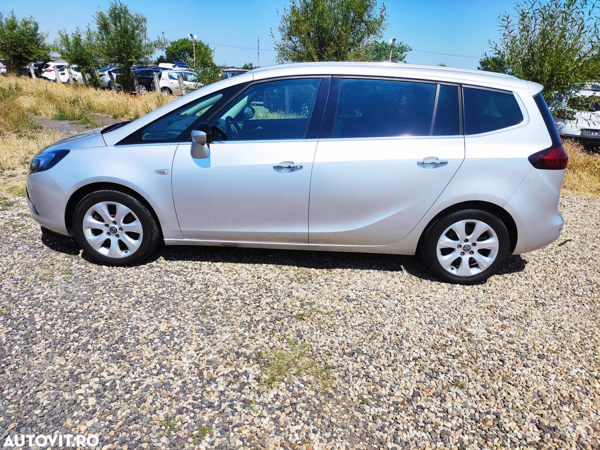 Opel Zafira - 14